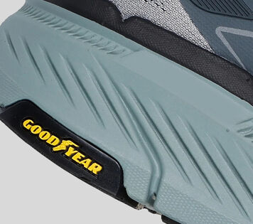 GOODYEAR LAUFSOHLE